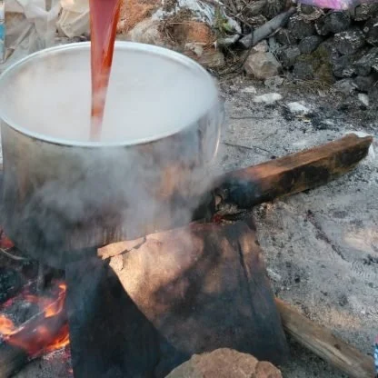 Armut Pekmezi pişiyor